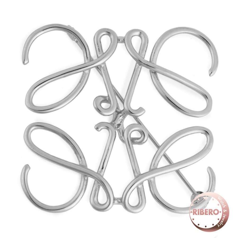 ロエベ アナグラム ブローチ