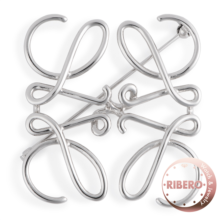 ロエベ アナグラム ブローチ