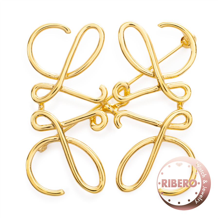 ロエベ アナグラム ブローチ