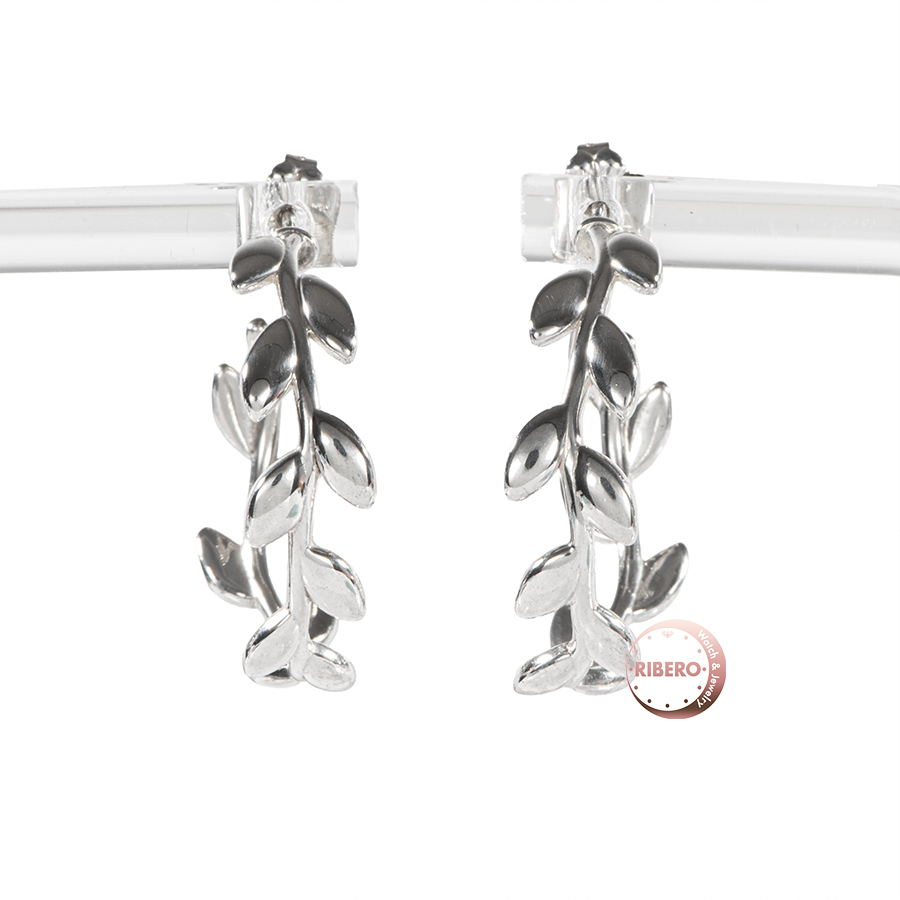 ティファニー オリーブリーフ フープ ピアス