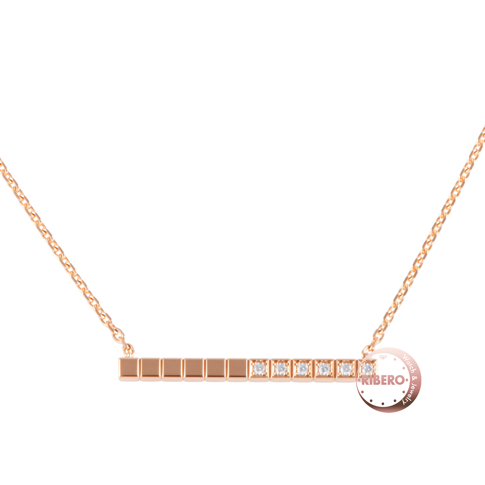 ショパール アイスキューブ ハーフセットダイヤモンド ペンダント