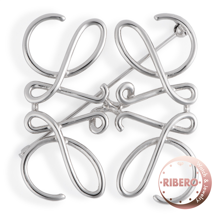 ロエベ アナグラム ブローチ