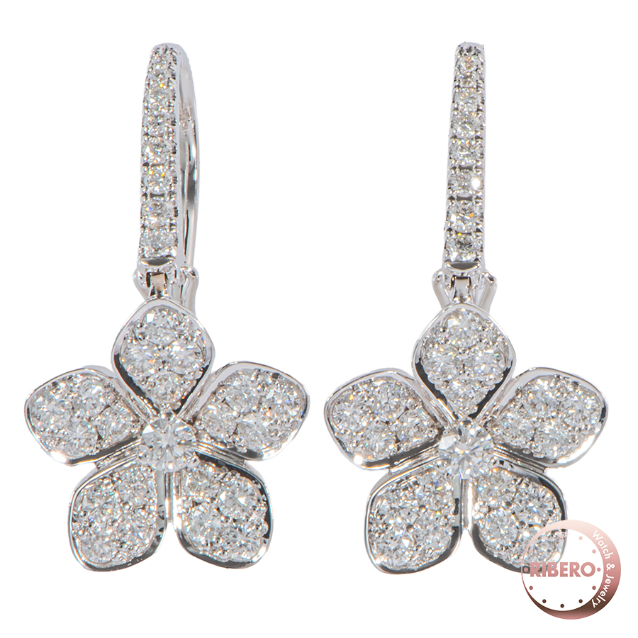 グラフ ワイルドフラワー パヴェダイヤモンド イヤリング