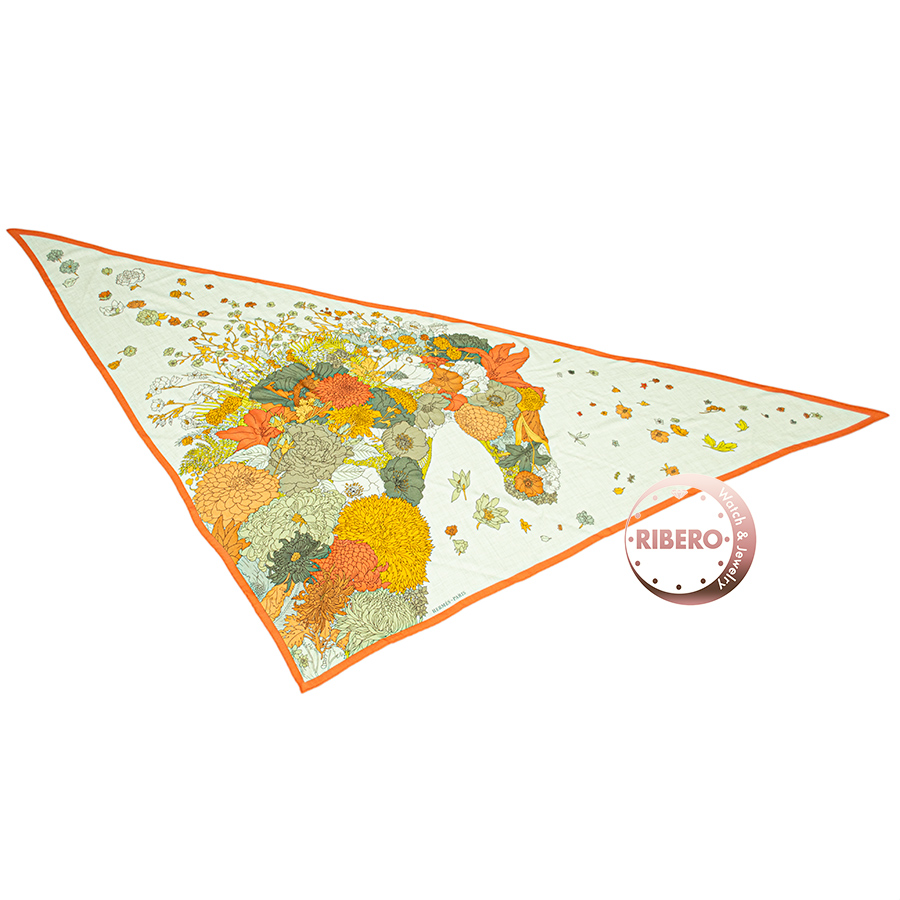 エルメス トライアングル Robe Legere ローブ レジェール スカーフ