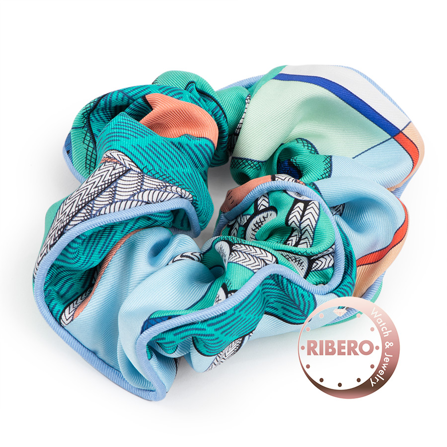 エルメス シュシュ クラウディア