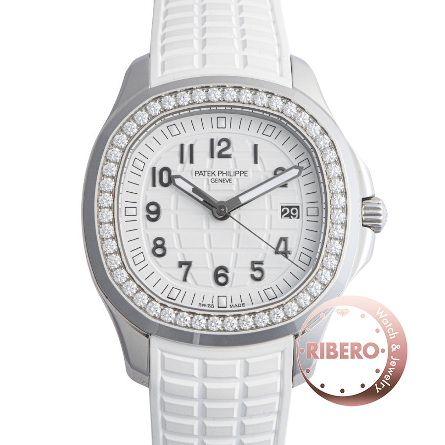 パテックフィリップ アクアノート ルーチェ 5267/200A-010