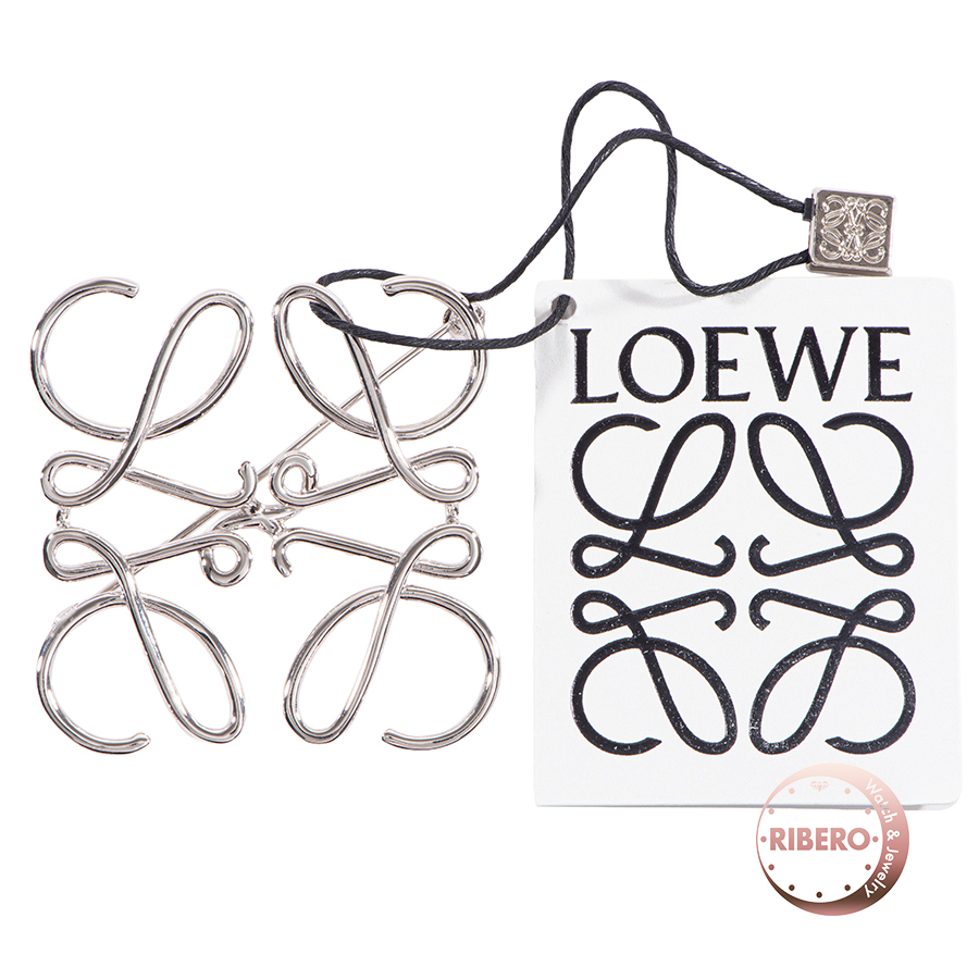 ロエベ アナグラム ブローチ