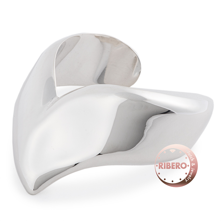 ティファニー Vウィングカフ ブレスレット