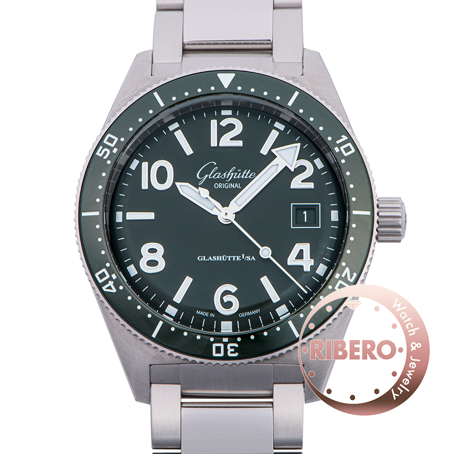 グラスヒュッテ・オリジナル SeaQ 1-39-11-13-83-70