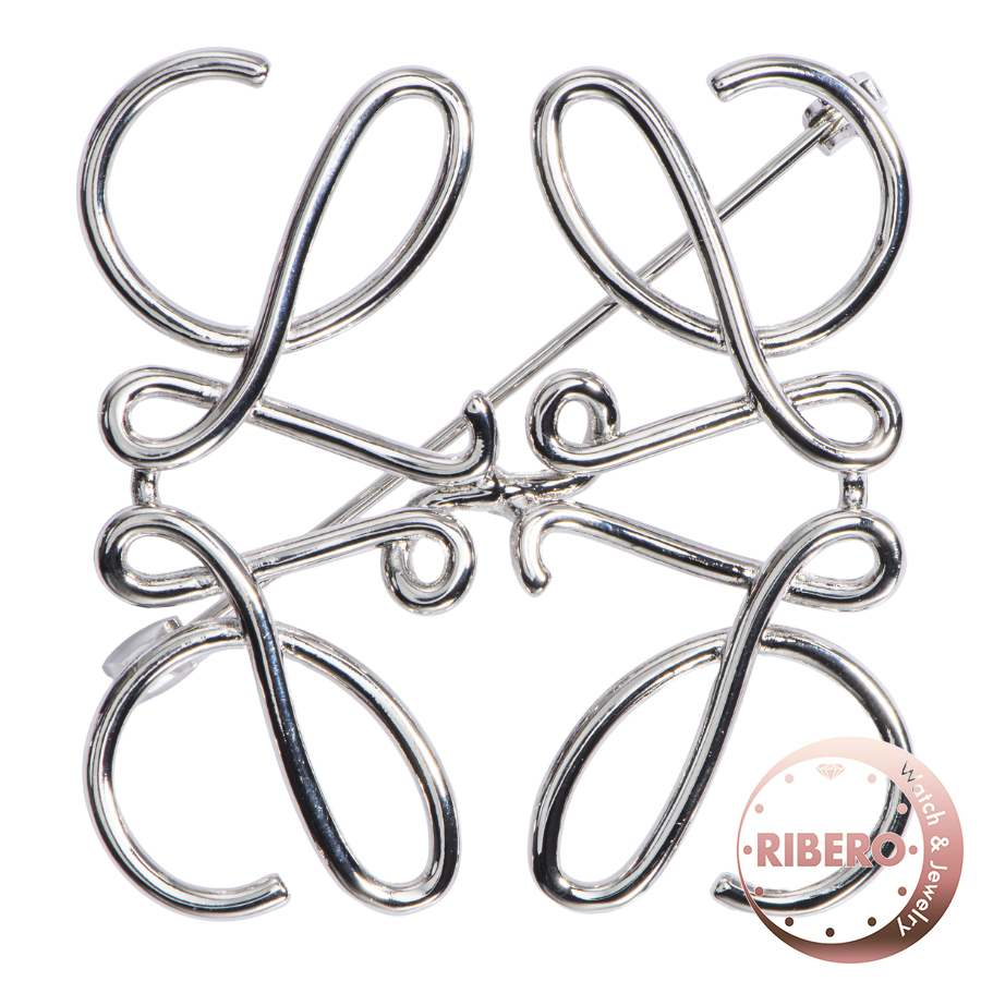 ロエベ アナグラム ブローチ