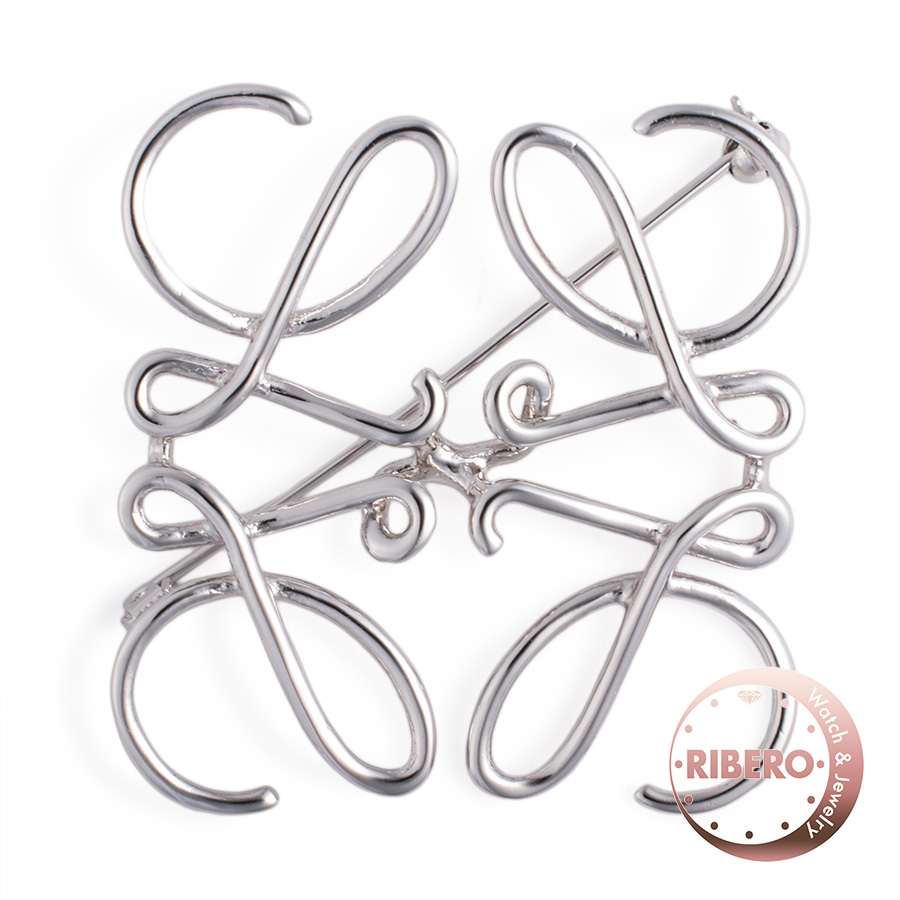 ロエベ アナグラム ブローチ